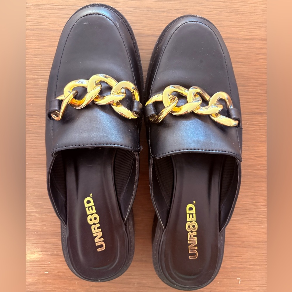 UNR8ED Black Loafers with Gold Chain Accent